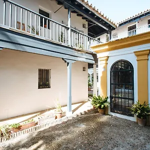  Apartment Aitana's Retreat With Charming Garden Spanien